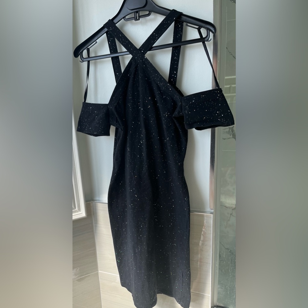 Hollister Medium Cold Shoulder Cut-Out Silver Sparkle Black Mini